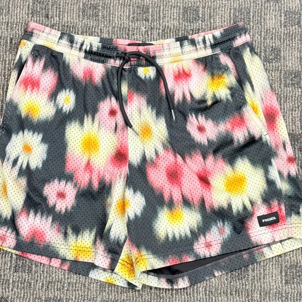 RSQ Mens Floral Mesh Shorts Grey Pink Yellow‎ Daisy Print Athletic Drawstring